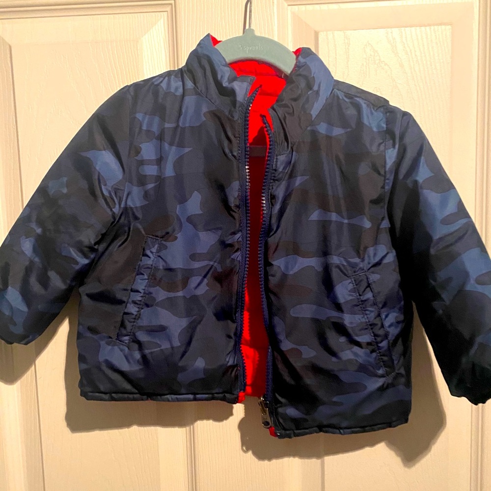 Gap reversible camo jacket for toddler